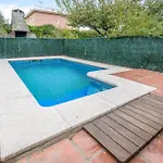 Prázdninový dům Cozy Home In Sant Miquel De Fluvia *